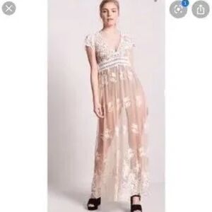 Elegant Beige Lace Dress